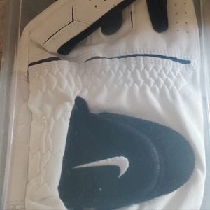 Nike Golf, Durafeel, Left Hand. Size L Brand New Golf Glove 25 cm